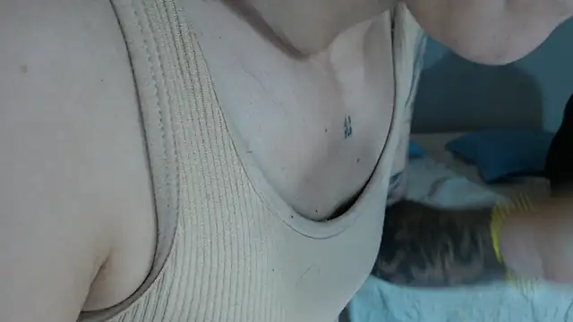 Snapshot of Kimandyuk chatting on 22, 12, 2024 Kimandyuk online show from 22, 12, 2024