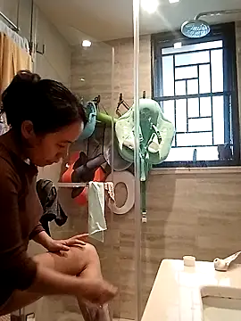 Snapshot of doggiepossession chatting on 20, 2, 2025 doggiepossession online show from 20, 2, 2025