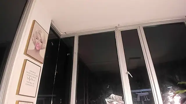 Snapshot of Megan_Lim chatting on 13, 2, 2025 Megan Lim online show from 13, 2, 2025