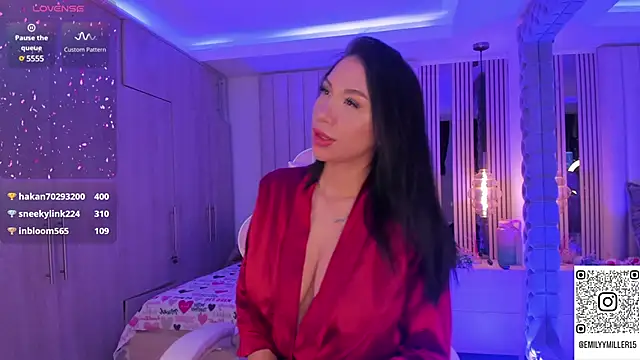 Snapshot of Emilyymilleer_ chatting on 11, 1, 2025 Emilyymilleer online show from 11, 1, 2025