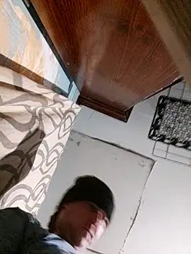 Boo-boo kittyfux online show from 4, 11, 2025