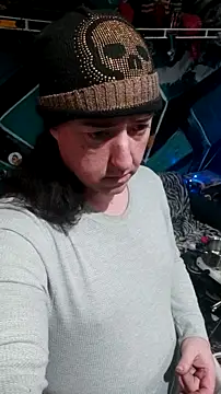 Boo-boo kittyfux online show from 15, 12, 2025