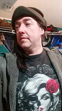 Boo-boo kittyfux online show from 2, 2, 2026