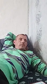 Snapshot of MachoXRallph chatting on 25, 10, 2025 MachoXRallph online show from 25, 10, 2025