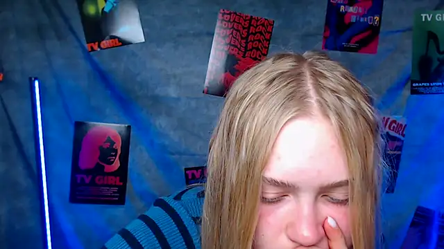 MademoiselleCl online show from 2, 10, 2025