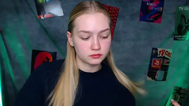 MademoiselleCl online show from 9, 11, 2025