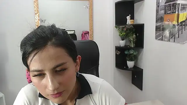 Snapshot of EmilyyEvans_ chatting on 10, 1, 2025 EmilyyEvans online show from 10, 1, 2025