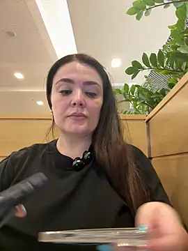 Sophie Eaton online show from 4, 11, 2025