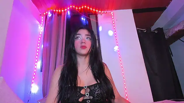 Oliviaa Evans online show from 12, 7, 2026