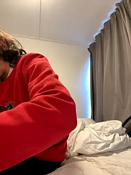 Snapshot of wolfwhite95 chatting on 27, 10, 2025 wolfwhite95 online show from 27, 10, 2025