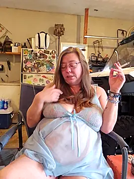 MsShelby40 online show from 13, 9, 2025