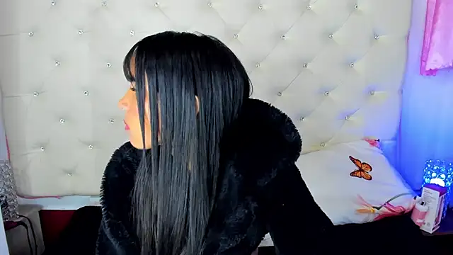 Snapshot of sophie_pariss chatting on 19, 2, 2025 sophie pariss online show from 19, 2, 2025