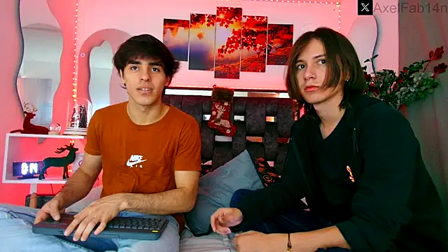 Snapshot of Alex_and_Fabian chatting on 14, 12, 2024 Alex and Fabian online show from 14, 12, 2024