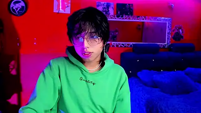 Snapshot of AnggelONfiree chatting on 21, 1, 2025 AnggelONfiree online show from 21, 1, 2025