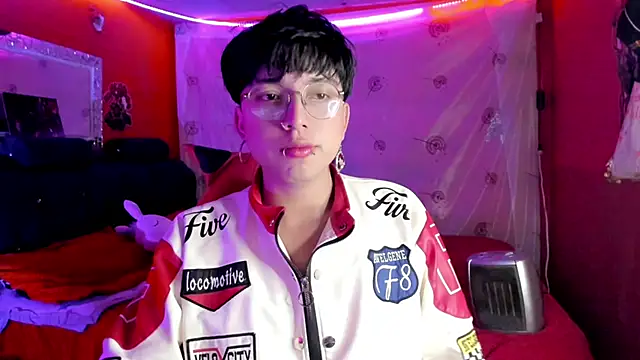 Snapshot of AnggelONfiree chatting on 23, 9, 2025 AnggelONfiree online show from 23, 9, 2025