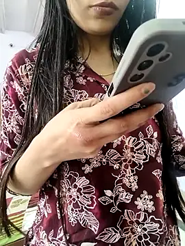 Snapshot of priya_sharma02 chatting on 10, 2, 2026 priya sharma02 online show from 10, 2, 2026