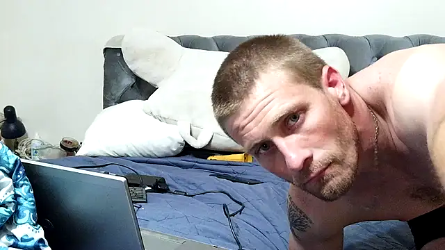 Snapshot of dcrick978 chatting on 28, 4, 2026 dcrick978 online show from 28, 4, 2026