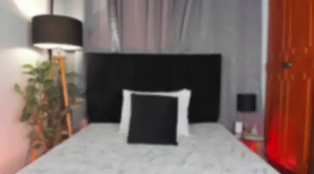 HellenHylls online show from 7, 12, 2024