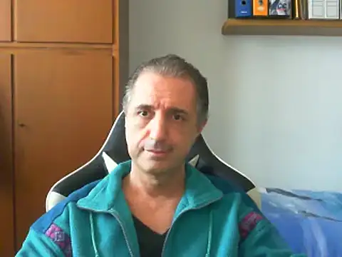 Snapshot of lliuk70mi chatting on 5, 3, 2025 lliuk70mi online show from 5, 3, 2025