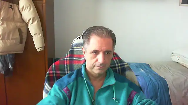 Snapshot of lliuk70mi chatting on 3, 3, 2026 lliuk70mi online show from 3, 3, 2026