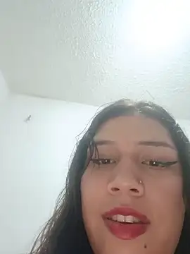 Snapshot of Annyeli chatting on 7, 6, 2026 Annyeli online show from 7, 6, 2026