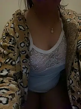 Snapshot of Maha_Ms chatting on 24, 2, 2025 Maha Ms online show from 24, 2, 2025