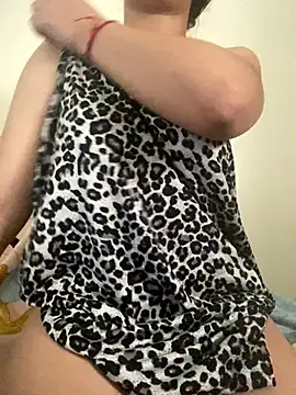 Snapshot of Maha_Ms chatting on 12, 9, 2025 Maha Ms online show from 12, 9, 2025