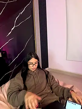 CAM 21X online show from 10, 10, 2025