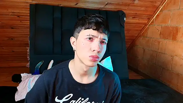 Justyn Ross online show from 16, 10, 2025