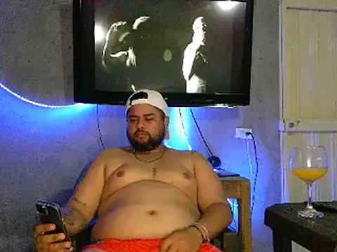 GABRIELGARCIA1313 online show from 12, 12, 2024