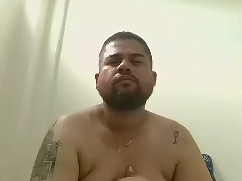 GABRIELGARCIA1313 online show from 29, 4, 2026