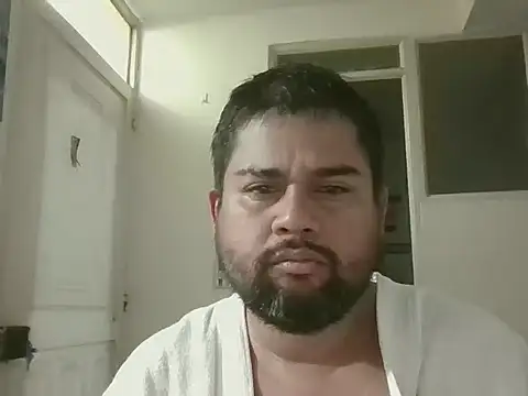 GABRIELGARCIA1313 online show from 10, 6, 2026