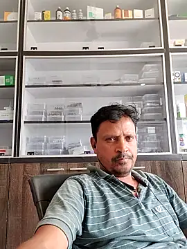 Snapshot of Raj1043 chatting on 5, 6, 2026 Raj1043 online show from 5, 6, 2026