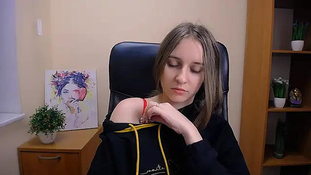 Snapshot of _Nicole_new chatting on 3, 12, 2024  Nicole new online show from 3, 12, 2024