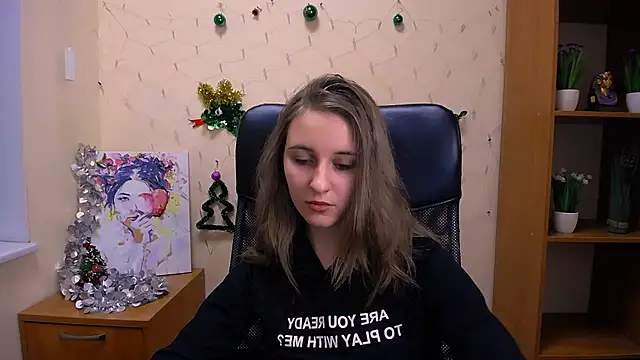 Snapshot of _Nicole_new chatting on 17, 12, 2024  Nicole new online show from 17, 12, 2024