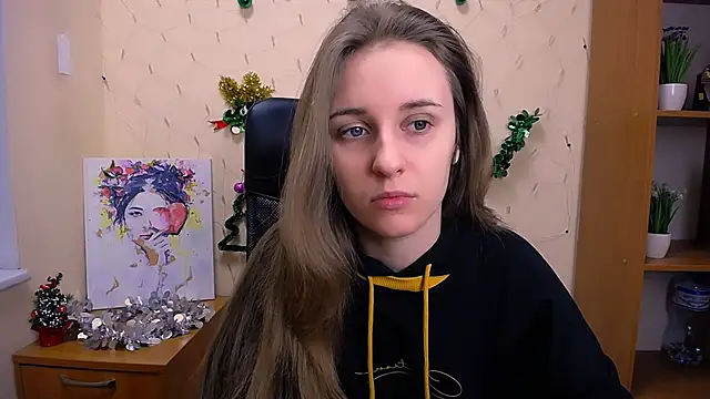 Snapshot of _Nicole_new chatting on 4, 1, 2025  Nicole new online show from 4, 1, 2025