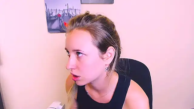  Nicole new online show from 28, 7, 2026