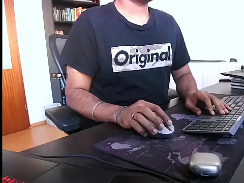 pleasure 5844 online show from 19, 1, 2026