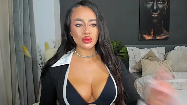 Sonia  Rey online show from 23, 10, 2025