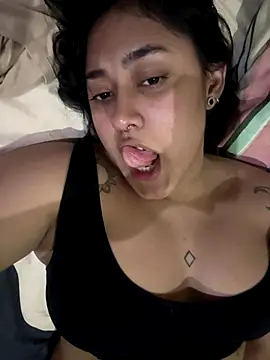 Snapshot of pawmistry chatting on 14, 12, 2025 pawmistry online show from 14, 12, 2025