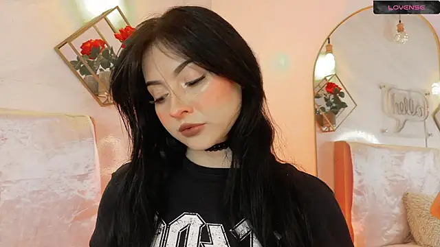 Snapshot of _Rouse_v chatting on 23, 3, 2026 Rouse v online show from 23, 3, 2026