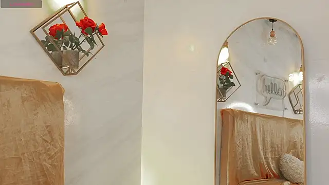 Snapshot of _Rouse_v chatting on 14, 4, 2026 Rouse v online show from 14, 4, 2026