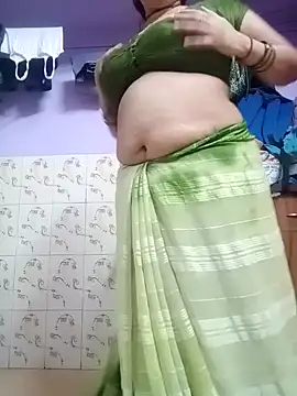 Snapshot of jiyahot1432 chatting on 28, 1, 2025 jiyahot1432 online show from 28, 1, 2025