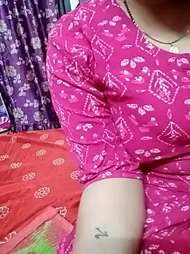 Snapshot of jiyahot1432 chatting on 12, 2, 2025 jiyahot1432 online show from 12, 2, 2025