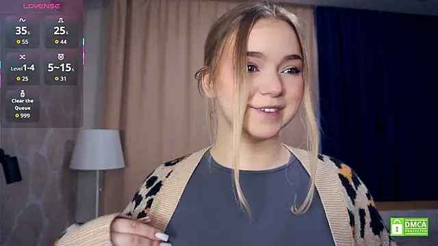 ZaraCreedon online show from 30, 10, 2025