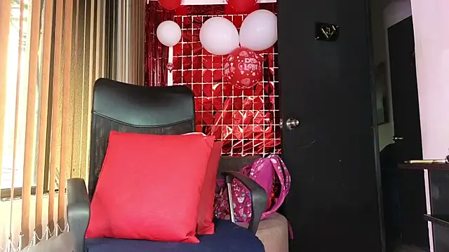 alondrabigtits online show from 13, 2, 2026