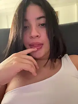 RileySkye online show from 8, 5, 2026