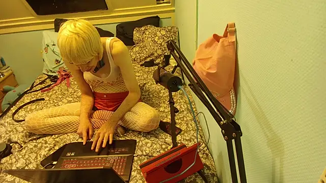 Snapshot of Doggyray44 chatting on 19, 5, 2026 Doggyray44 online show from 19, 5, 2026