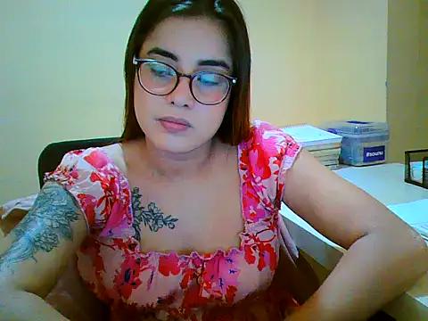 maliamiller online show from 5, 12, 2025