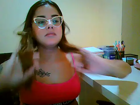 maliamiller online show from 17, 12, 2025